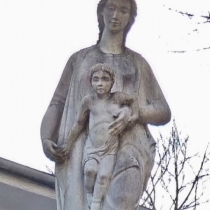 Marienbrunnen auf dem Pasinger Marienplatz in München